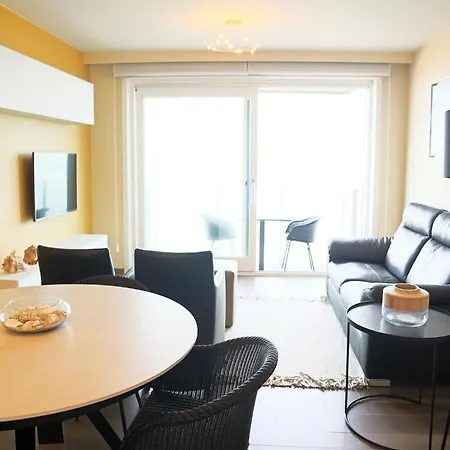 Coastal Comfort By The Sea, Cleaning Included Nieuwpoort