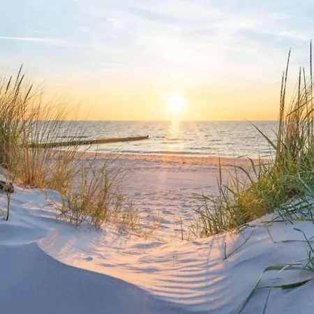 Coastal Comfort By The Sea, Cleaning Included Apartment