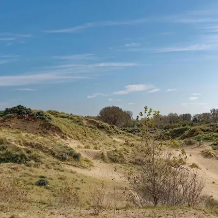Coastal Comfort By The Sea, Cleaning Included Apartment Nieuwpoort
